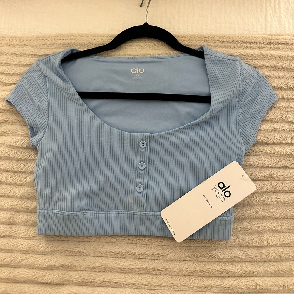 Alo Blissful Henley Bra Top